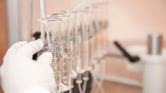 尊龙凯时宣布将启动捷恪卫®治疗重症新冠肺炎患者的临床研究，并推出捷恪卫®全球同情用药项目